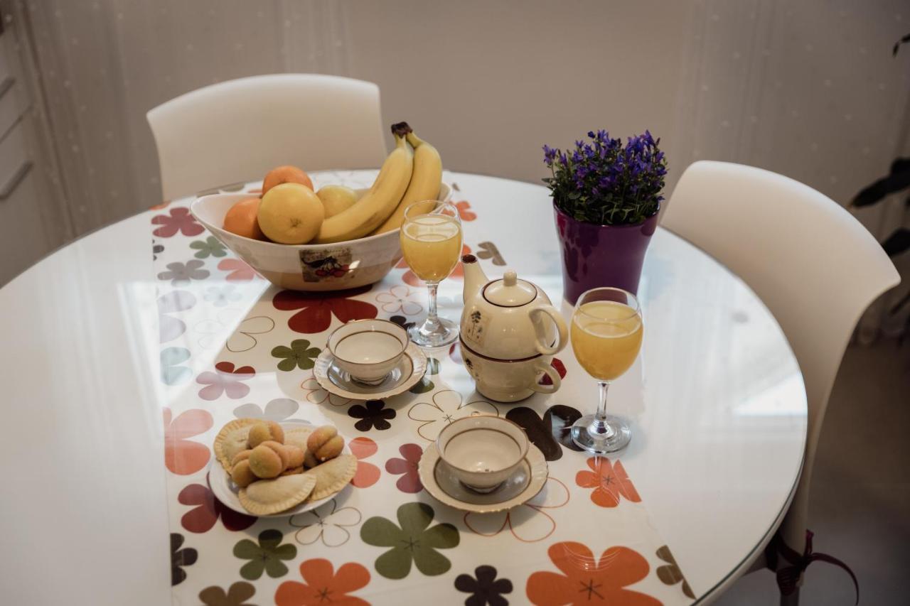 מאקרסקה Two-Bedroom Apartment In The Centre מראה חיצוני תמונה